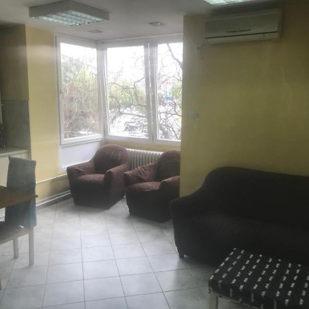 Kalamaras Apartments Skopje Exterior foto
